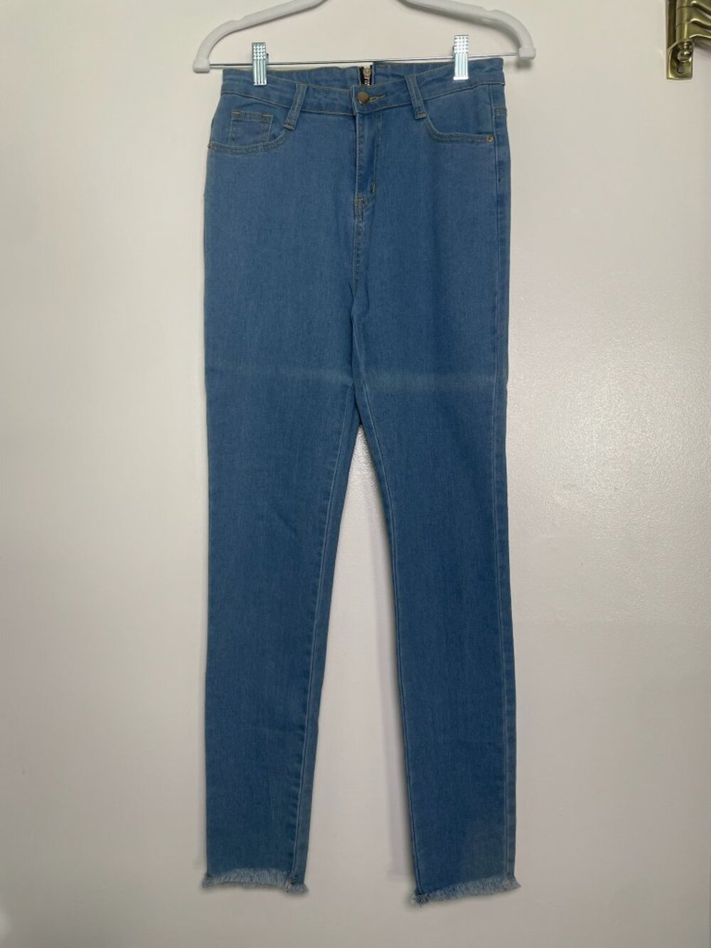 Wanna This Trendy Medium Wash High Rise Exposed Zipper Skinny Jeans M NWOT